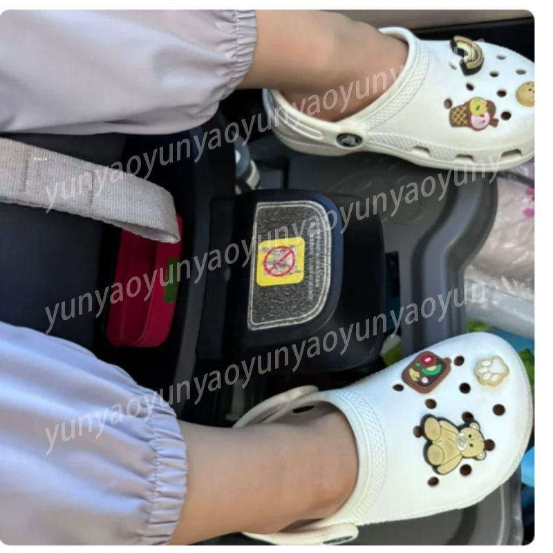 Pedal Sandaran Kaki Bayi Mobil - Car Accessories For Baby ulasan dan harga